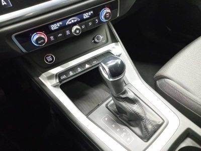 Audi Q3 35 TDI 150 ch S tronic 7 Design   - 25