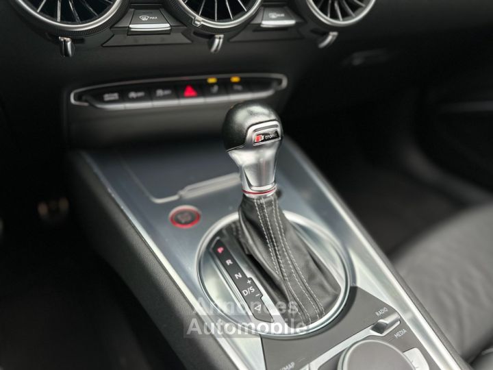 Audi TTS ROADSTER 20 TFSI 310 S tronic 6 Quattro - CHAUFFE NUQUE - CAMERA - BO - 29