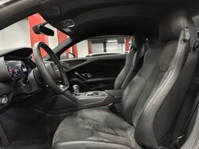 Audi R8 V10 52 FSI RWD 540cv   - 14