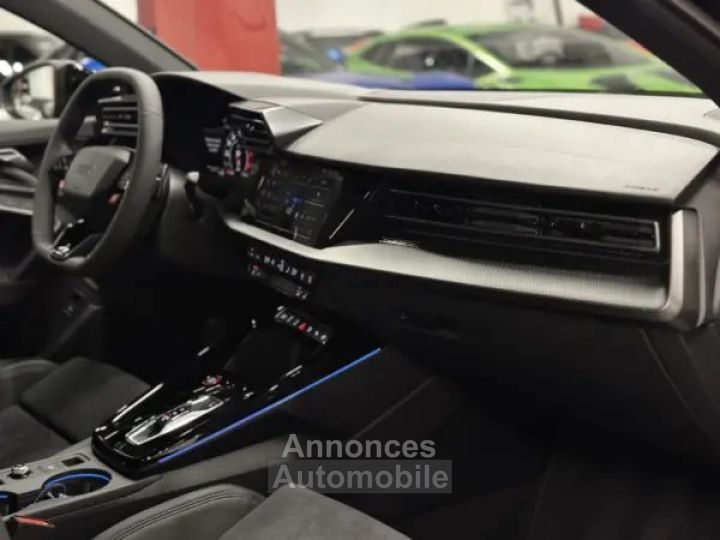 Audi RS3 Restyling 2025 400cv - 15