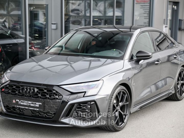 Audi RS3 Limousine 25 TFSI RS-Design - 2