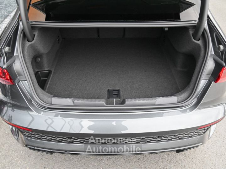 Audi RS3 Limousine 25 TFSI RS-Design - 8
