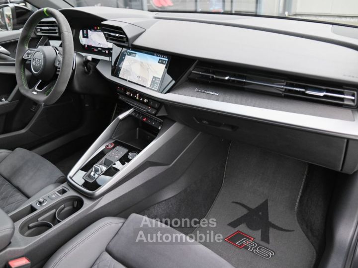 Audi RS3 Limousine 25 TFSI RS-Design - 11
