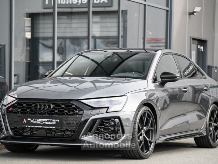 Audi RS3 Limousine 25 TFSI RS-Design - 32