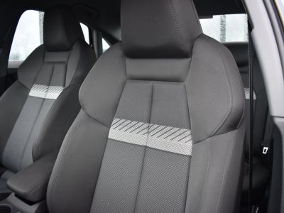 Audi A3 BERLINE 35 TFSI 150CH MILD HYBRID BUSINESS LINE S TRONIC 7   - 15