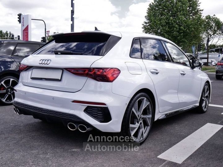 Audi S3 Sportback 20 TFSI quattro S-tronic Virtual C - 2