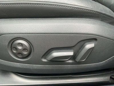 Audi A4 Avant 45 TDI QU S-LINELED%2BNAV%2BPANO   - 14