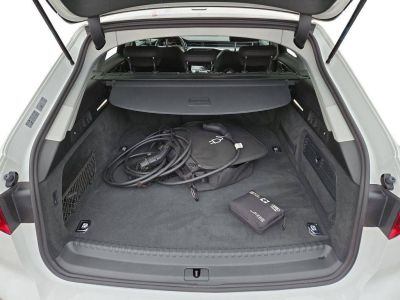 Audi A4 Avant 55 TFSIe QUATTRO/PANO/ATTELAGE   - 8