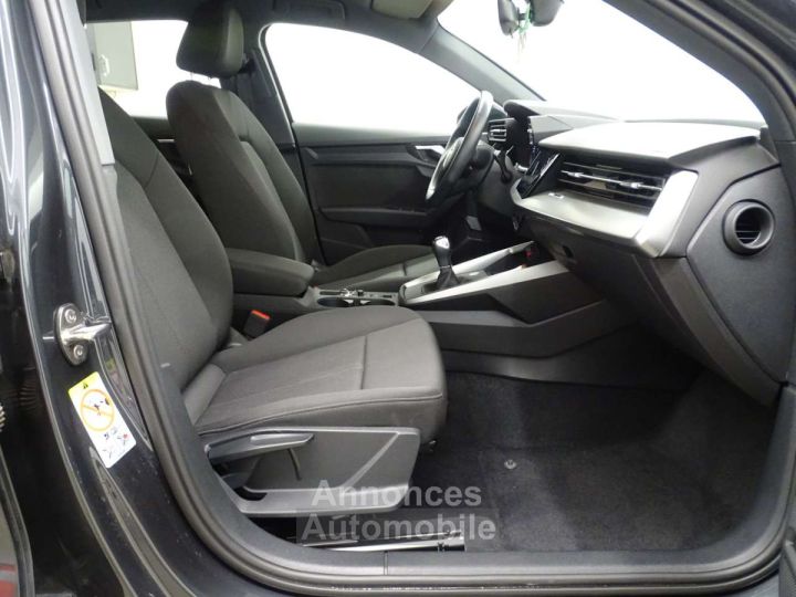 Audi A3 Sportback 30TFSI - 9