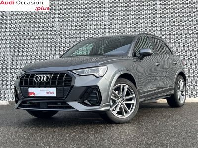 Audi Q3 35 TFSI 150 ch S tronic 7 S line   - 1