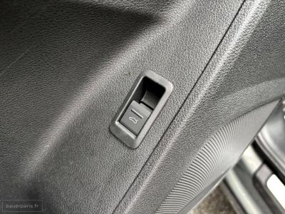 Audi Q3 35 TFSI 150 ch S tronic 7 S line   - 16