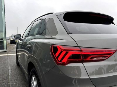 Audi Q3 35 TFSI 150 ch S tronic 7 S line   - 35
