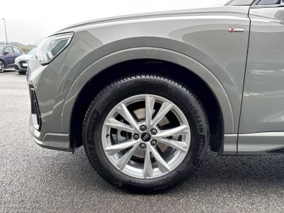 Audi Q3 35 TFSI 150 ch S tronic 7 S line   - 36