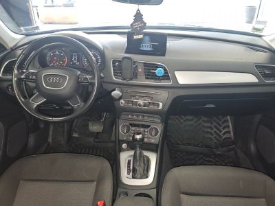 Audi Q3 20 TDI 150 ch S tronic 7 Ambiente   - 9