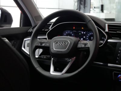Audi Q3 Sportback BUSINESS 35 TFSI 150 ch S tronic 7 Business Executive   - 17