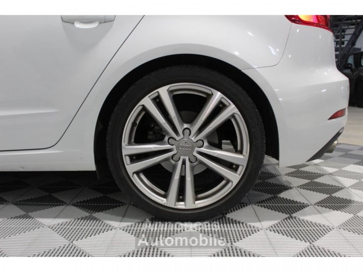 Audi A3 Sportback 15 35 TFSI CoD -150 8V S line PHASE 2 - 5