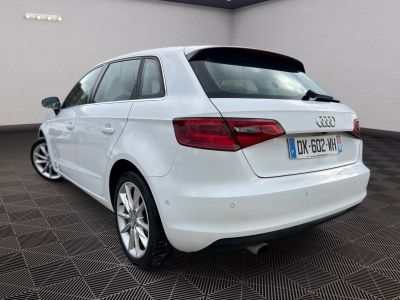 Audi A3 Sportback 12 TSI 105 Ambition GPS XENONS   - 4