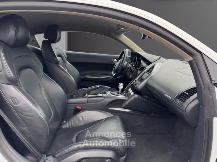 Audi R8 V10 52 FSI 525 Quattro R-Tronic - 10