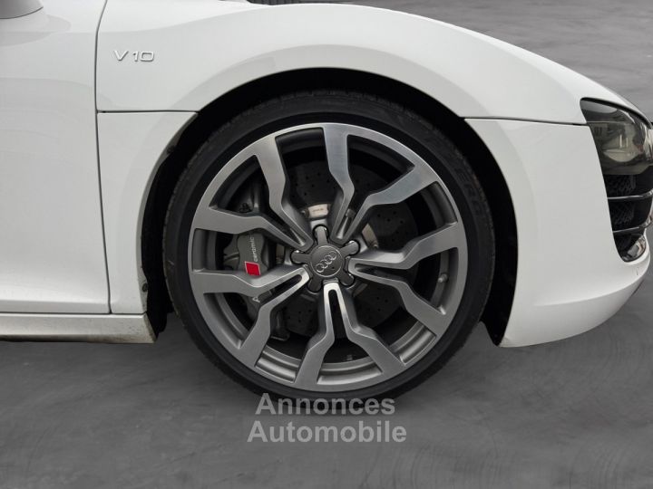 Audi R8 V10 52 FSI 525 Quattro R-Tronic - 15