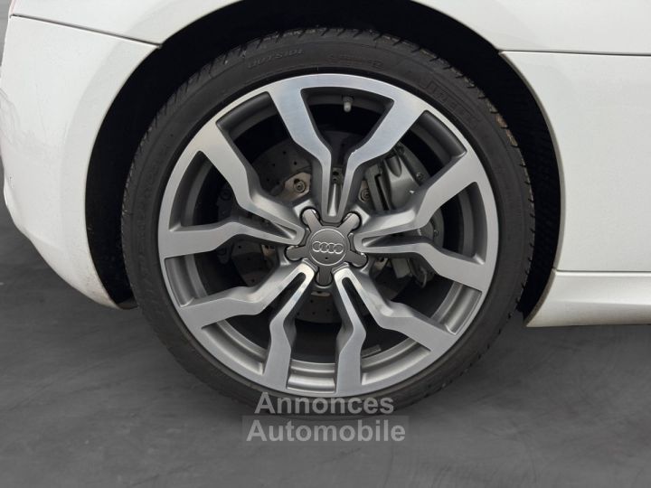Audi R8 V10 52 FSI 525 Quattro R-Tronic - 16