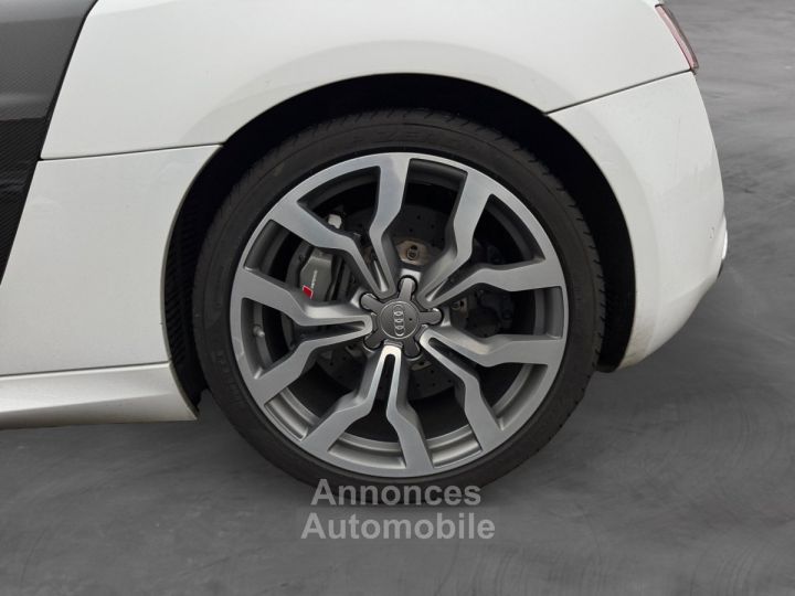 Audi R8 V10 52 FSI 525 Quattro R-Tronic - 17