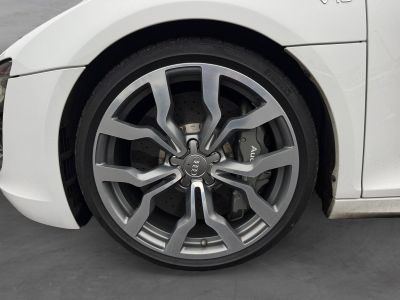Audi R8 V10 52 FSI 525 Quattro R-Tronic   - 18