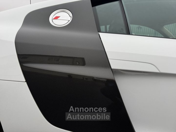 Audi R8 V10 52 FSI 525 Quattro R-Tronic - 23