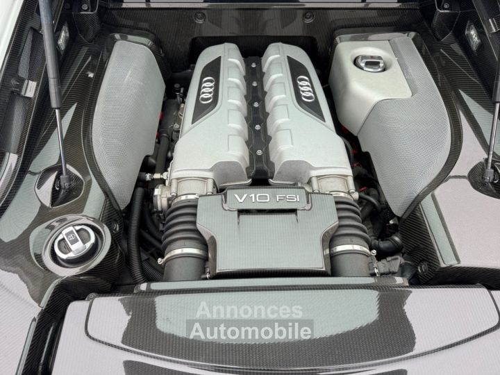 Audi R8 V10 52 FSI 525 Quattro R-Tronic - 25