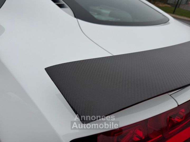Audi R8 V10 52 FSI 525 Quattro R-Tronic - 26