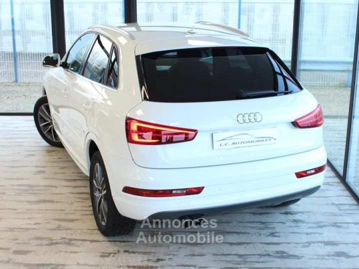 Audi Q3 20 TDI - 120 S-Line - 10