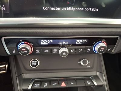 Audi Q3 45 TFSIe 245 ch S tronic 6 S line   - 14