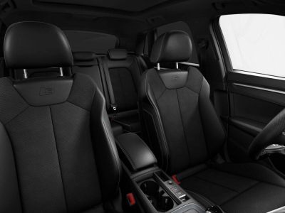 Audi Q3 35 TFSI 150 ch S tronic 7 S line   - 8