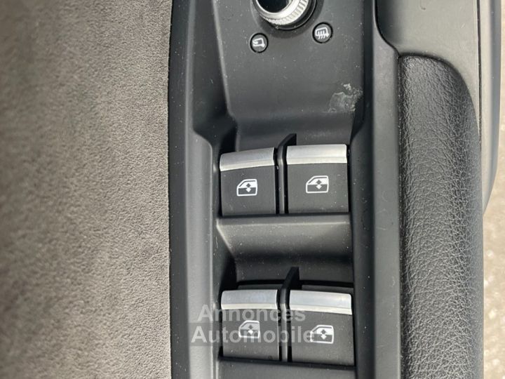 Audi Q5 55 tfsi e 367 s tronic 7 quattro line hybride rechargeable avec toit ouvrant audio bang and olufsen - 31