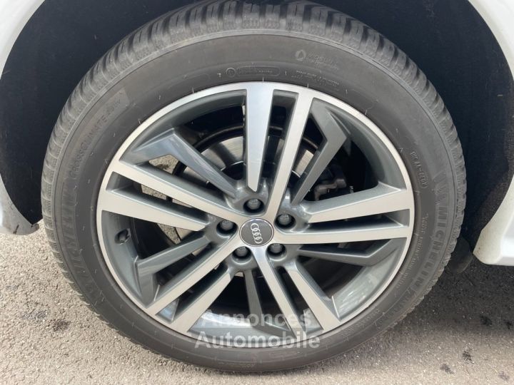 Audi Q5 55 tfsi e 367 s tronic 7 quattro line hybride rechargeable avec toit ouvrant audio bang and olufsen - 40