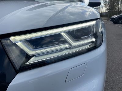 Audi Q5 55 tfsi e 367 s tronic 7 quattro line hybride rechargeable avec toit ouvrant audio bang and olufsen   - 42