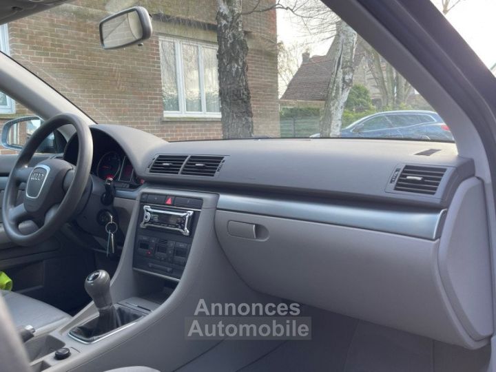 Audi A4 20 TDI 136CH DPF AMBIENTE / BOITE AUTO / - 12
