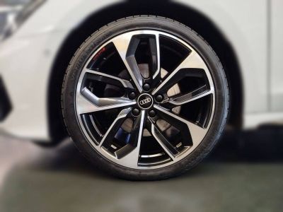 Audi A3 Sportback 40 TDI quattro S tronic S line Matr   - 3