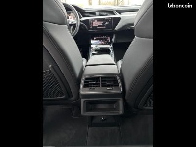 Audi e-tron 55 408ch S Line e-quattro   - 27