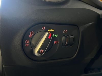 Audi A1 14 TFSI - 122 - BV S-tronic - Start/Stop BERLINE Ambition Luxe PHASE 1   - 29