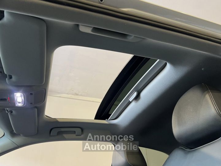 Audi A1 14 TFSI - 122 - BV S-tronic - Start/Stop BERLINE Ambition Luxe PHASE 1 - 45