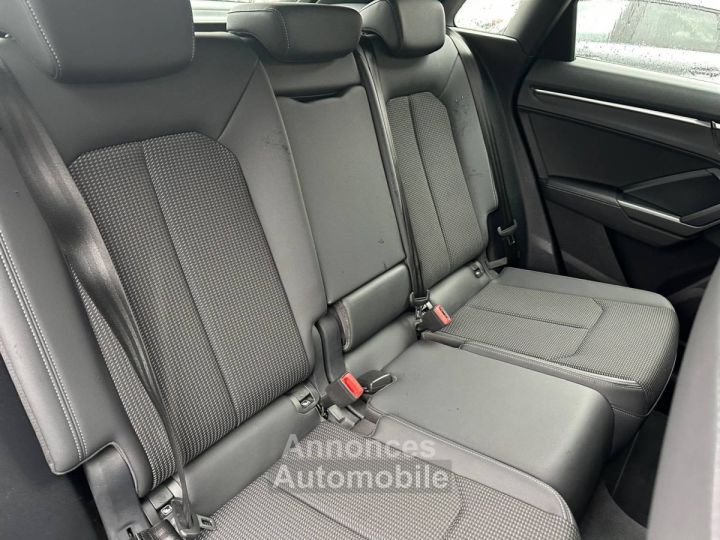 Audi Q3 45 TFSIe 245 ch S tronic 6 S line - 36