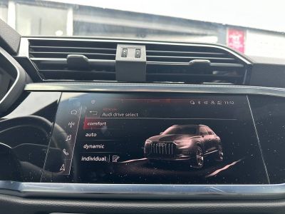 Audi Q3 45 TFSIe 245 ch S tronic 6 S line   - 59