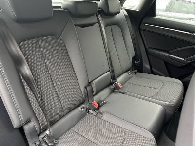 Audi Q3 45 TFSIe 245 ch S tronic 6 S line   - 72