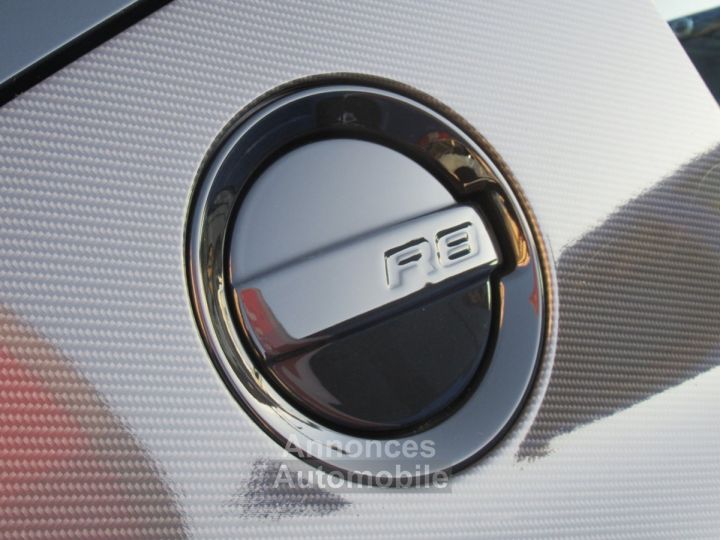 Audi R8 52 V10 FSI 525CH R TRONIC 6 - 16