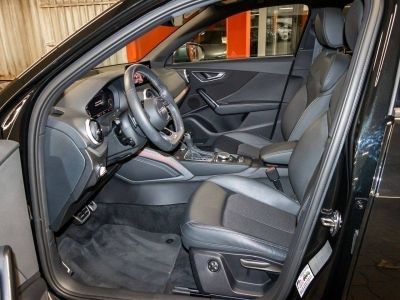 Audi SQ2 20 TFSI quattro LED Navi Pano Camera ATTEL   - 16