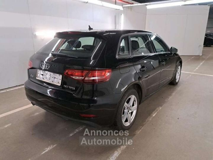 Audi A3 Sportback 30TFSI - 4