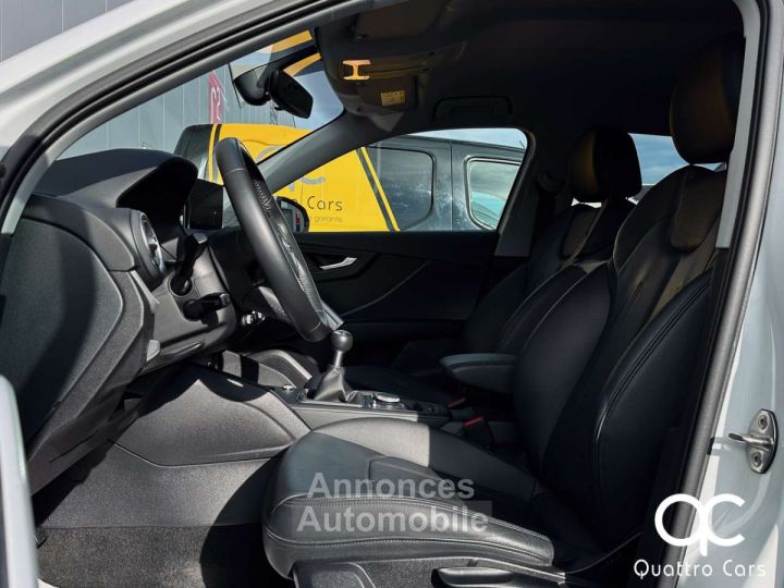Audi Q2 10i S-LINE SUPER LOOK CUIR FEUX LED GPS GARANTIE - 9