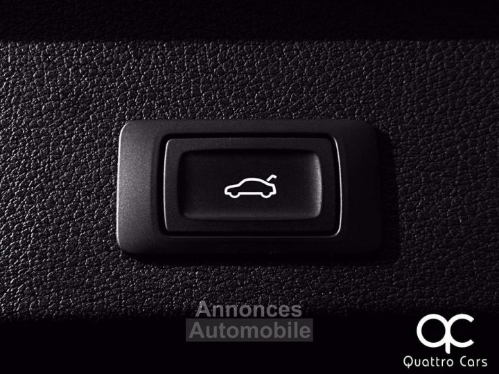 Audi Q2 10i S-LINE SUPER LOOK CUIR FEUX LED GPS GARANTIE - 28