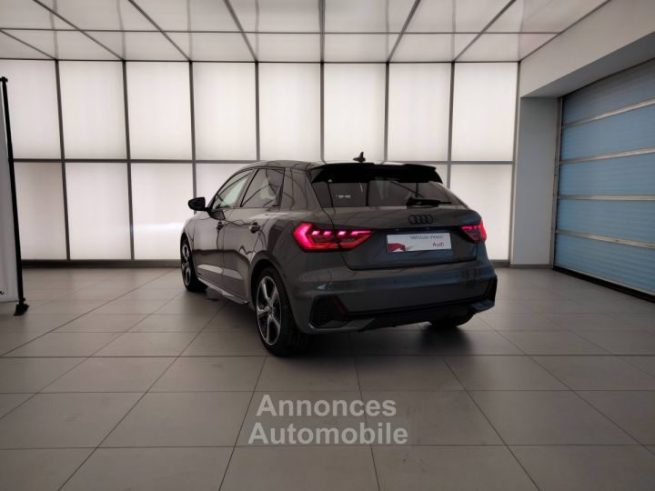 Audi A1 Sportback 30 TFSI 110 ch S tronic 7 S Line - 7