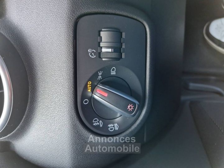 Audi A1 14 TFSI 125ch Ambition Luxe Boite auto * ENTRETIEN COMPLET * - 17